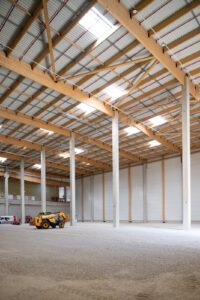 Legendre Construction - centre logistique - LEED Silver - ARaymond